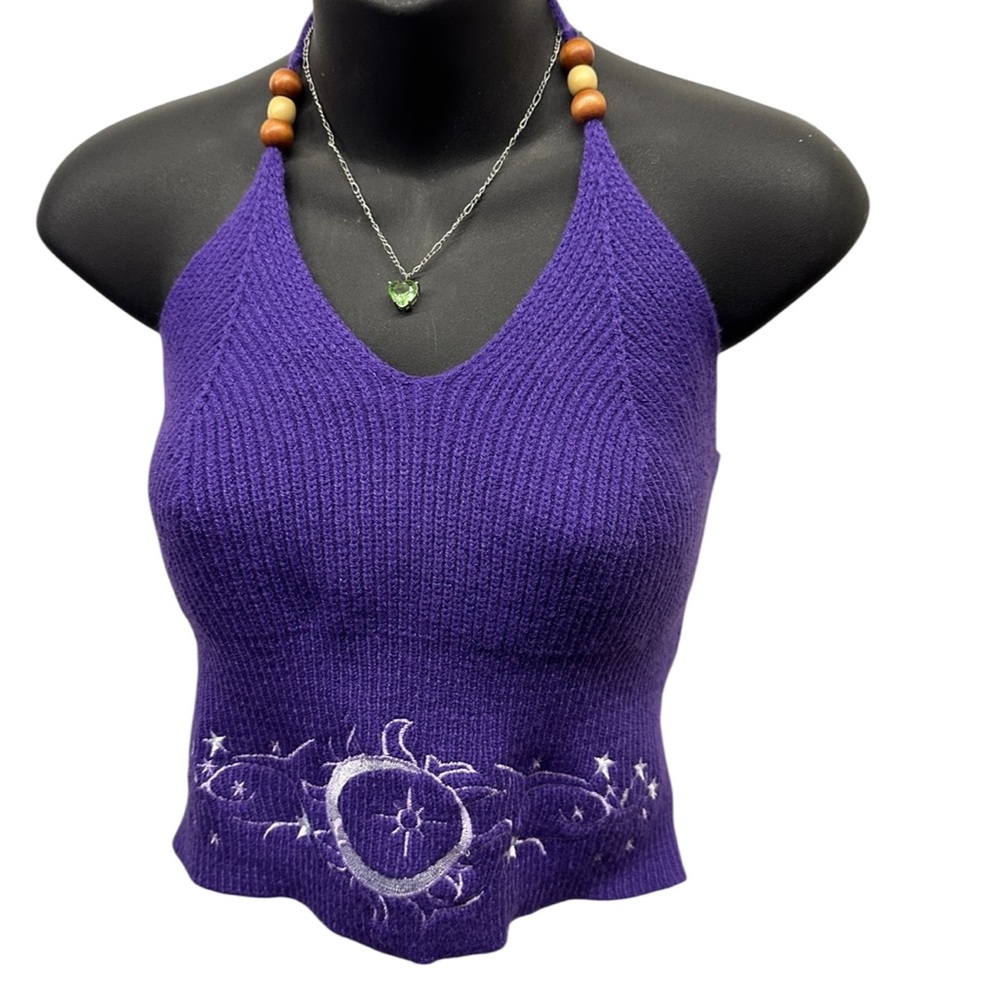 Size Large. Purple Knit Halter Top. BL/RD12
